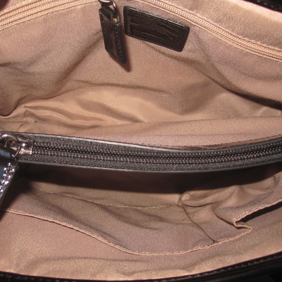 SOLD ON E BAY BURBERRY nova check leather handbag - Picture 2 of 8